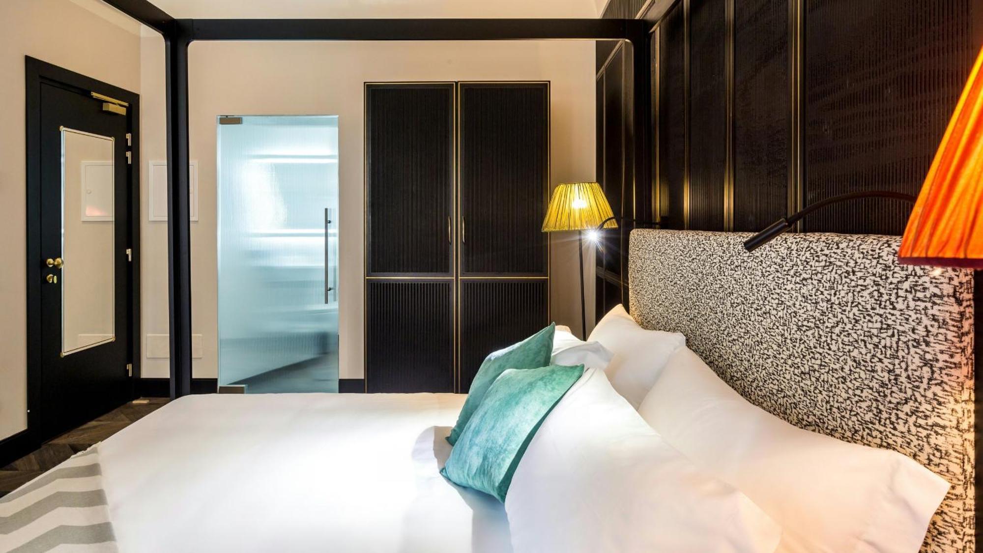 Hotel The H'all Tailor Roma